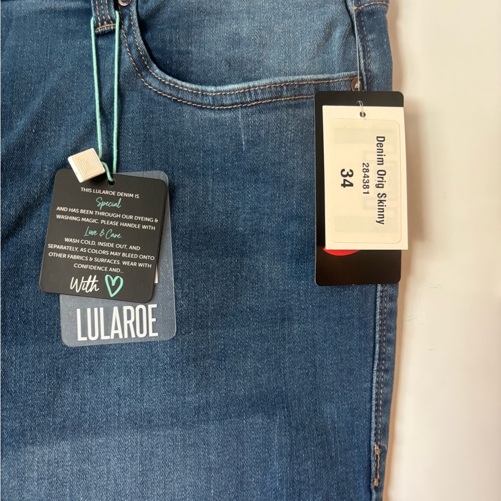 LuLaRoe Classic Blue Denim Jeans - Picture 2 of 5